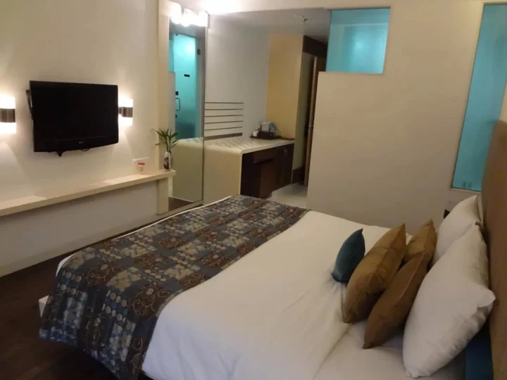 Мумбаи: Hotel Kohinoor Continental, Airport - Newly Renovated