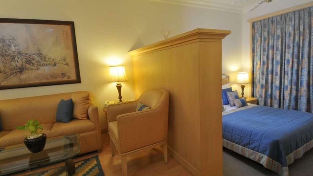 Мумбаи: The Orchid Hotel Mumbai Vile Parle