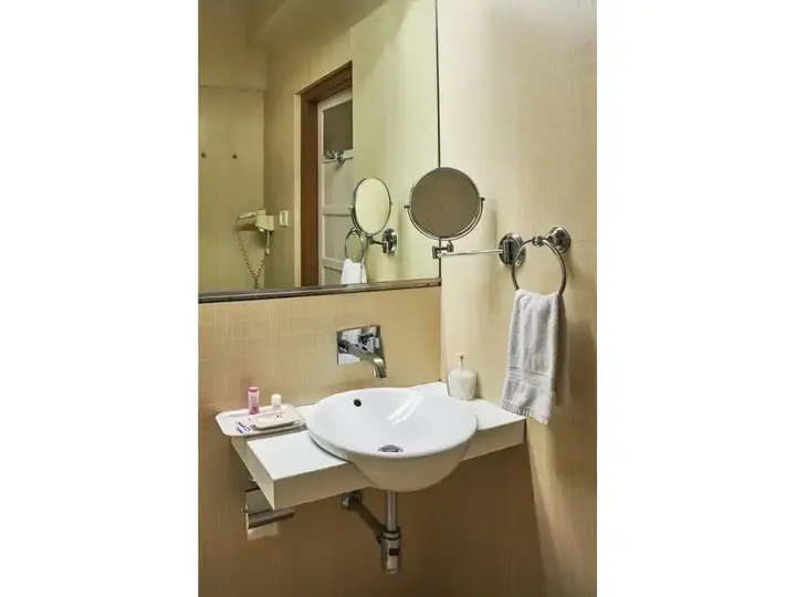 Мумбаи: Astoria Hotel