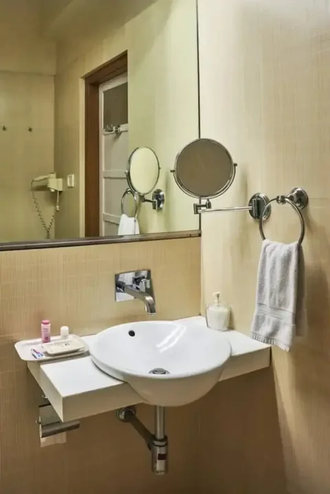 Мумбаи: Astoria Hotel