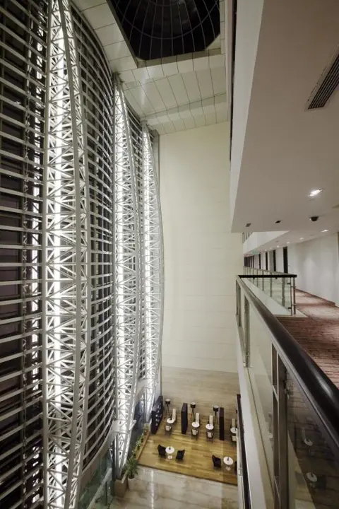 Нью-Дели: IIDL Suites