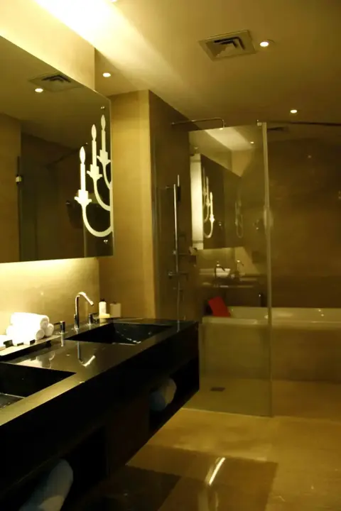 Нью-Дели: IIDL Suites