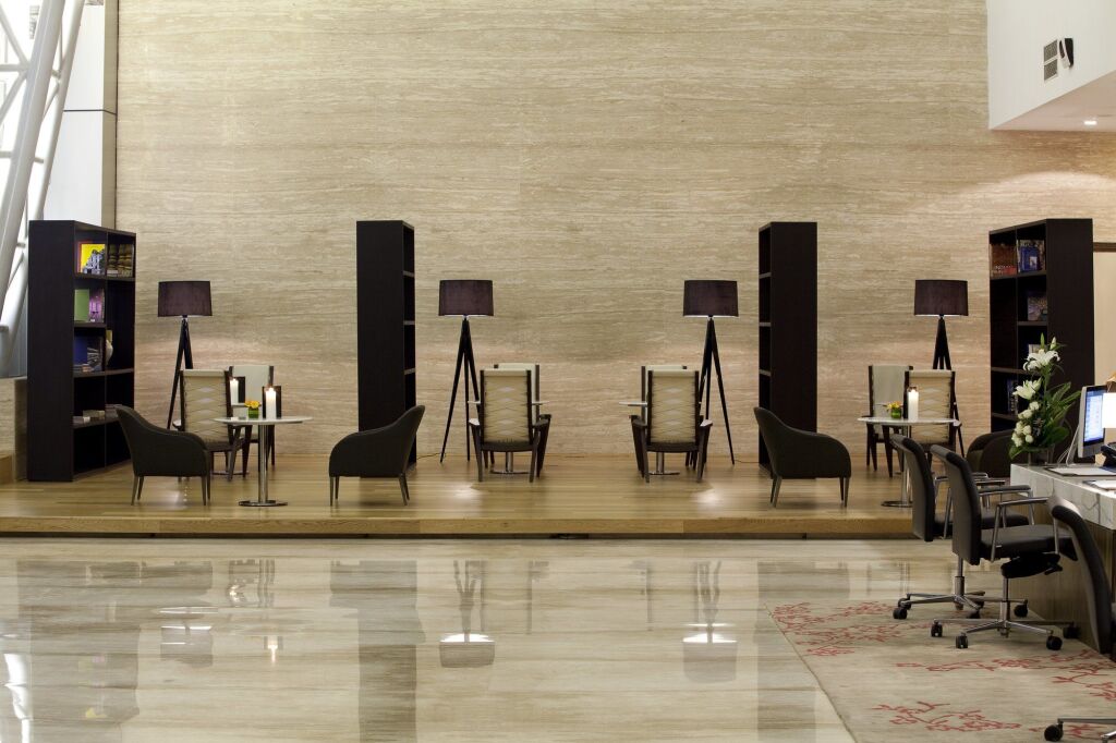 Нью-Дели: IIDL Suites