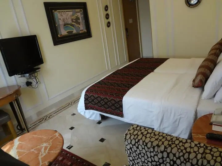 Мумбаи: Regency Hotel