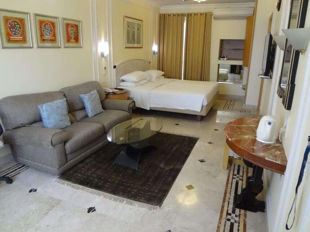 Мумбаи: Regency Hotel