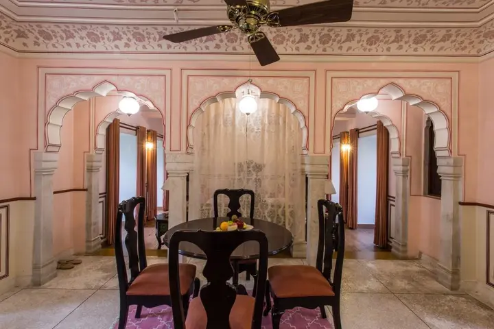 Джайпур: Royal Heritage Haveli - By Leisure Hotels