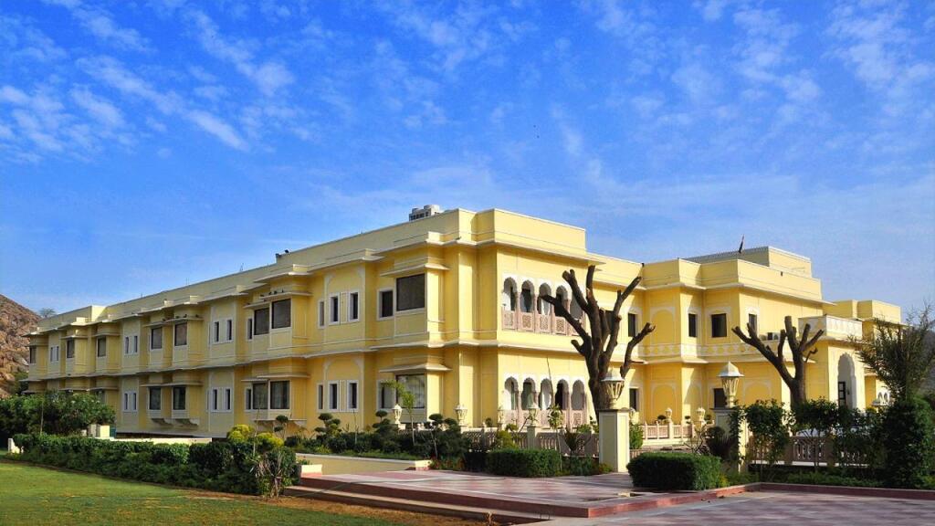 Амбер: Hotel Raj Bagh Palace