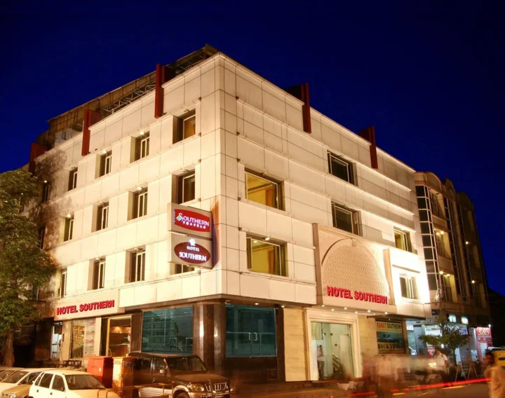 Нью-Дели: Hotel Southern