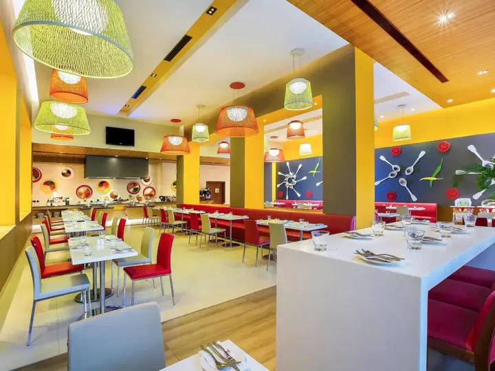 Гуруграм: ibis Gurgaon Golf Course Road Hotel
