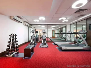 Гуруграм: ibis Gurgaon Golf Course Road Hotel