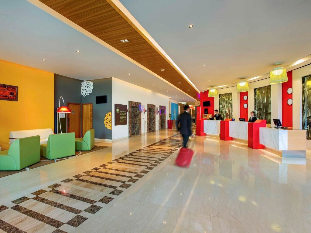 Гуруграм: ibis Gurgaon Golf Course Road Hotel