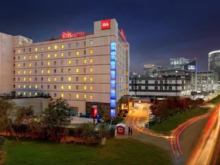 Гуруграм: ibis Gurgaon Golf Course Road Hotel