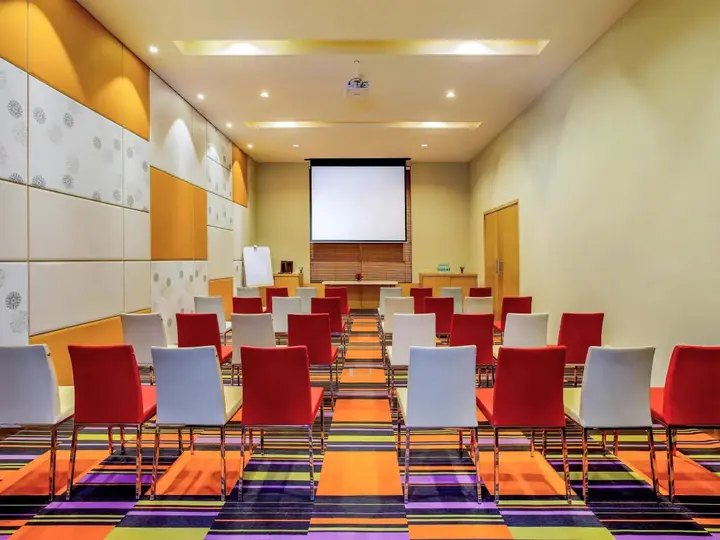 Гуруграм: ibis Gurgaon Golf Course Road Hotel