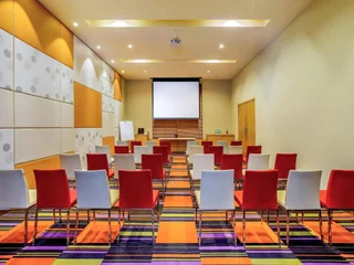 Гуруграм: ibis Gurgaon Golf Course Road Hotel