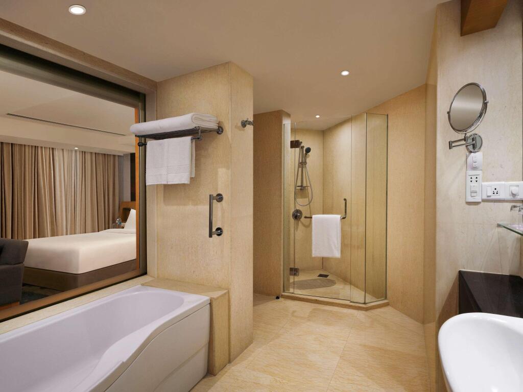 Хидерабад: Novotel Hyderabad Convention Centre Hotel
