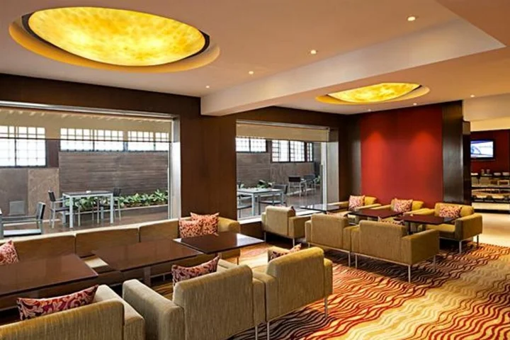 Мумбаи: Courtyard by Marriott Mumbai International Airport