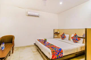 Нью-Дели: Fabhotel White Klove