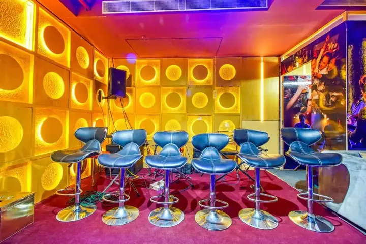 Нью-Дели: Fabhotel White Klove