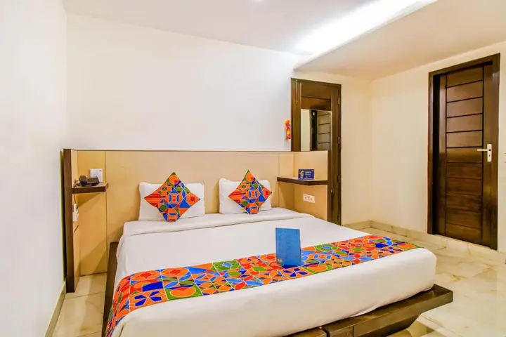 Нью-Дели: Fabhotel White Klove