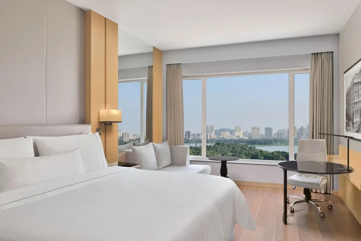 Мумбаи: The Westin Mumbai Powai Lake
