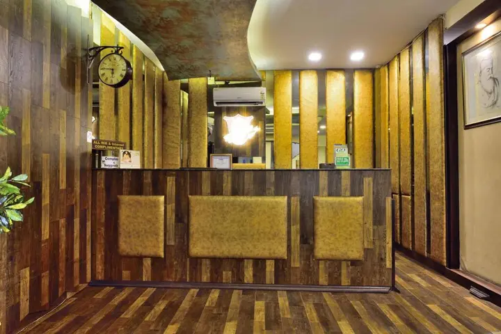 Нью-Дели: OYO 9761 Hotel Clark Heights