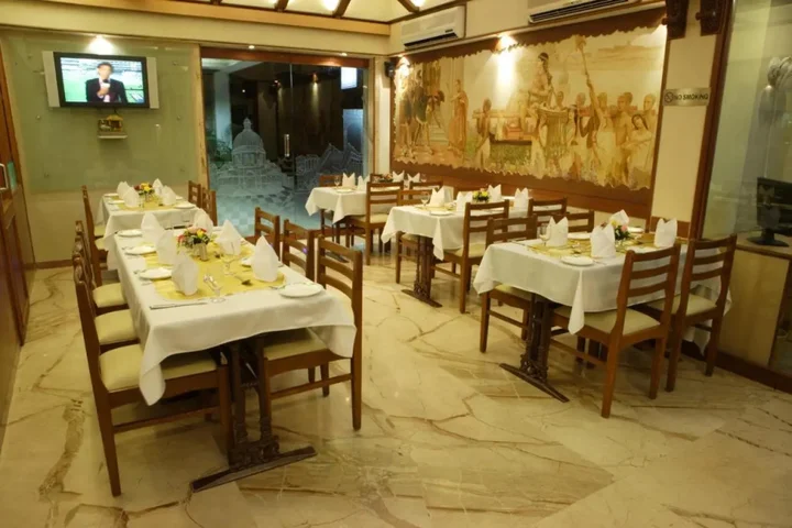 Мумбаи: Hotel Regal Enclave