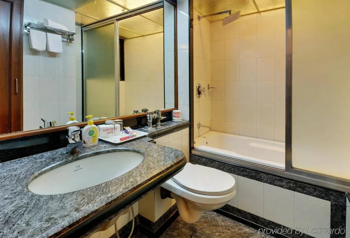 Мумбаи: Hotel Regal Enclave