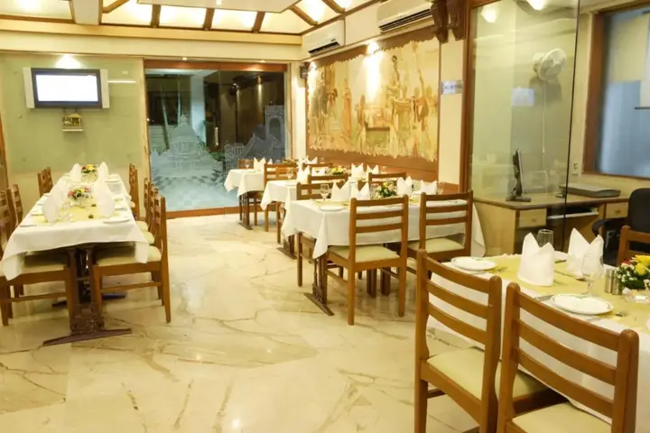 Мумбаи: Hotel Regal Enclave
