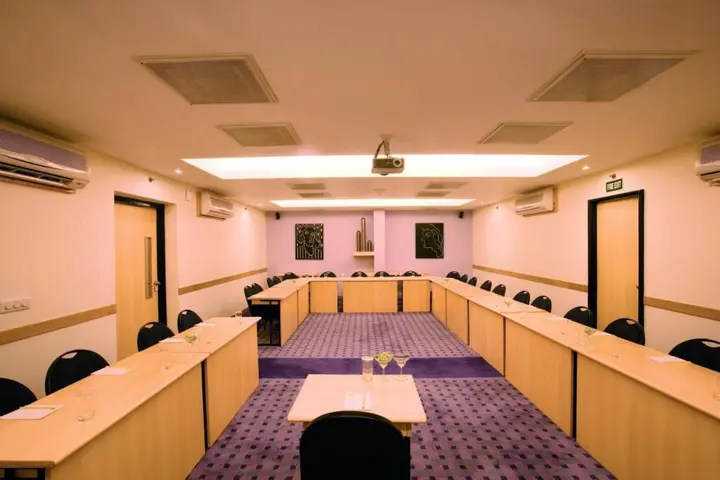Гуруграм: Lemon Tree Hotel, Udyog Vihar, Gurugram
