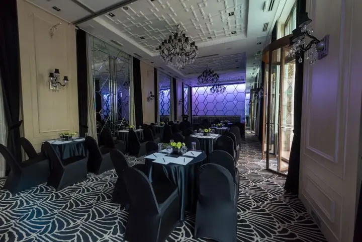 Мумбаи: InterContinental Marine Drive Mumbai by IHG