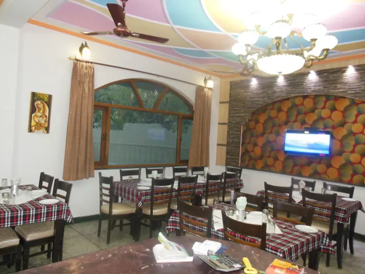 Агра: Hotel Taj Plaza