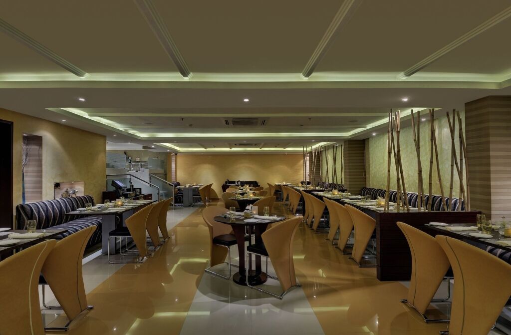 Хидерабад: Royalton Hyderabad