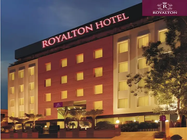 Хидерабад: Royalton Hyderabad