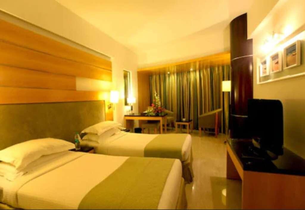 Мумбаи: Peninsula Grand Hotel