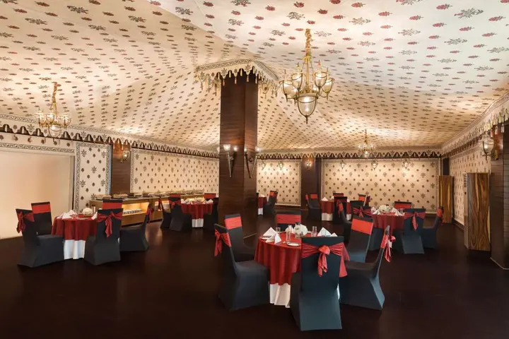 Джайпур: Radisson Jaipur City Center