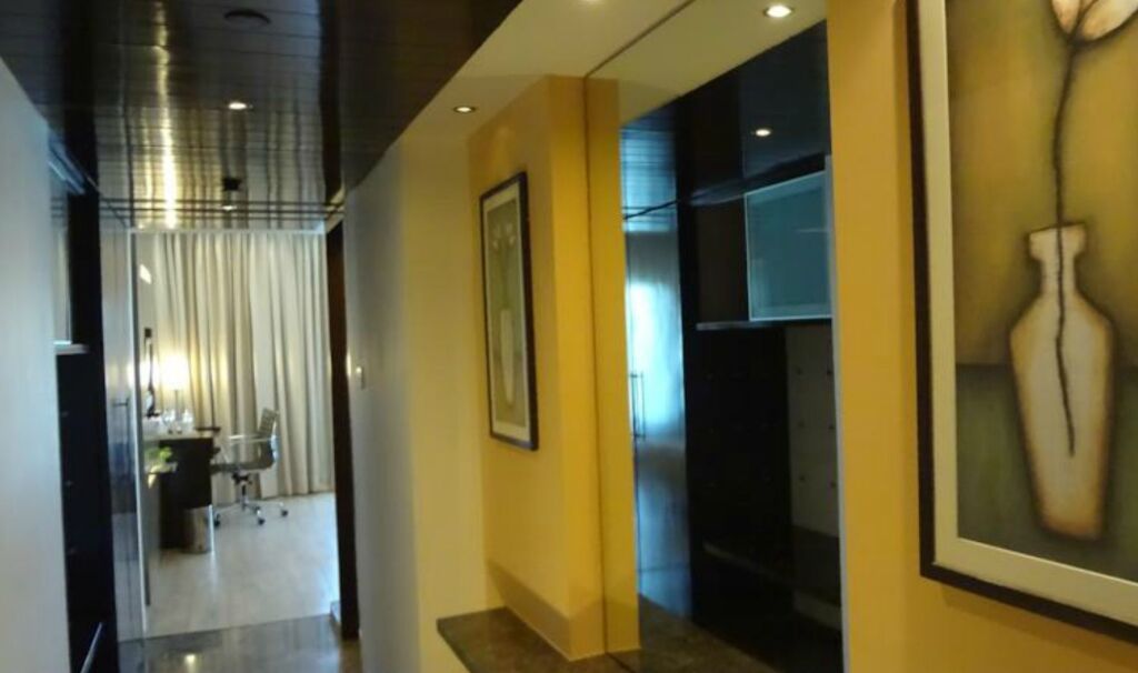Мумбаи: Ramada Powai Hotel & Convention Centre
