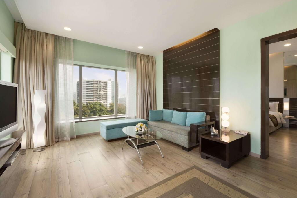 Мумбаи: Ramada Powai Hotel & Convention Centre