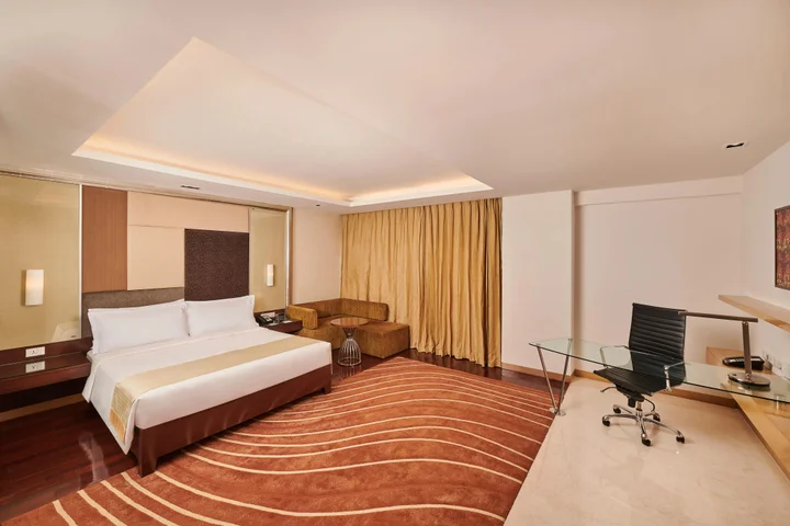 Мумбаи: Holiday Inn Mumbai International Airport by IHG