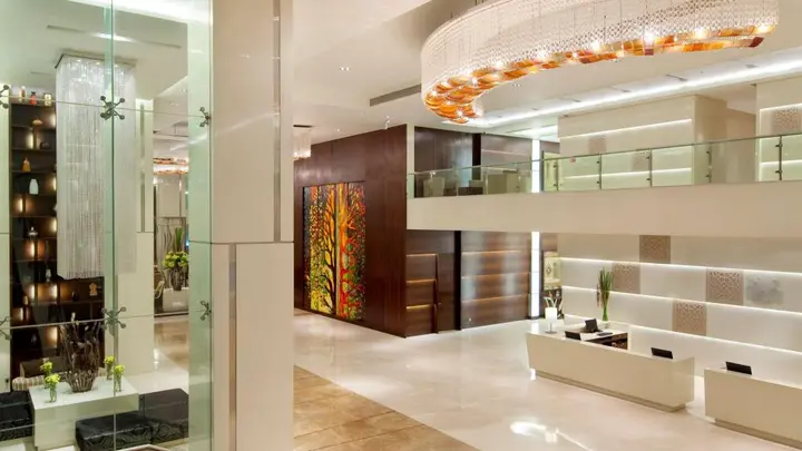 Мумбаи: Holiday Inn Mumbai International Airport by IHG