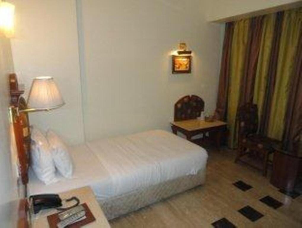 Мумбаи: Hotel Airport International