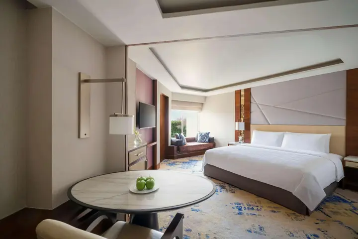 Нью-Дели: Shangri-La Eros, New Delhi
