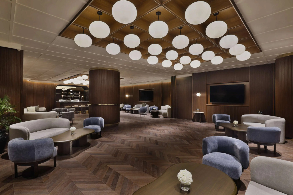 Нью-Дели: Shangri-La Eros, New Delhi