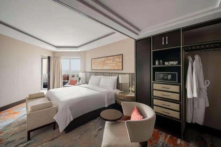 Нью-Дели: Shangri-La Eros, New Delhi