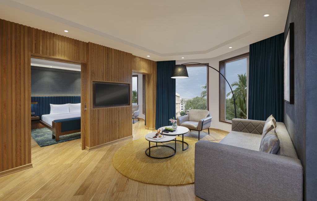 Мумбаи: Novotel Mumbai Juhu Beach Hotel