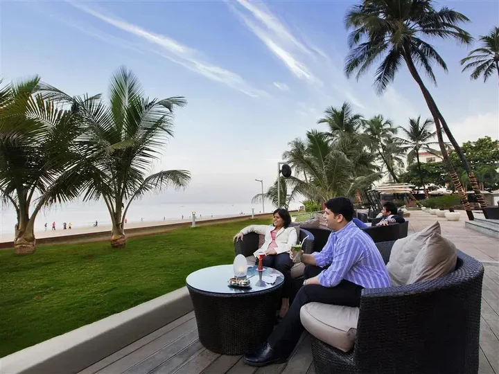 Мумбаи: Novotel Mumbai Juhu Beach Hotel