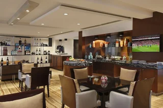 Мумбаи: Novotel Mumbai Juhu Beach Hotel