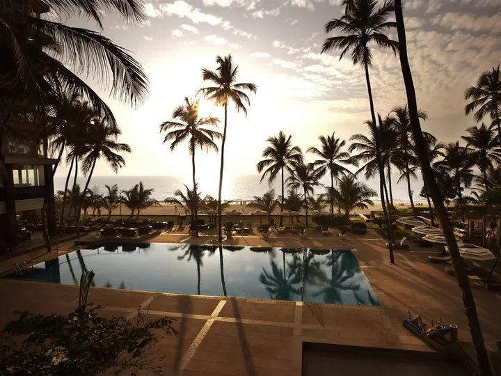 Мумбаи: Novotel Mumbai Juhu Beach Hotel