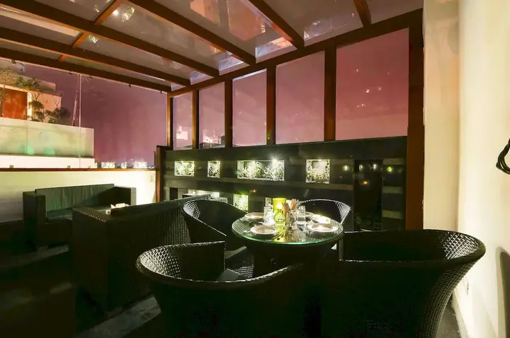 Нью-Дели: Hotel Daanish