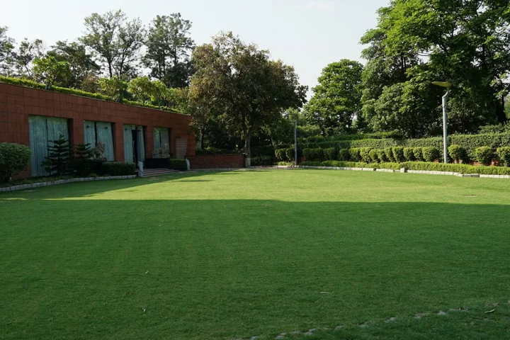 Чандигарх: Taj Chandigarh