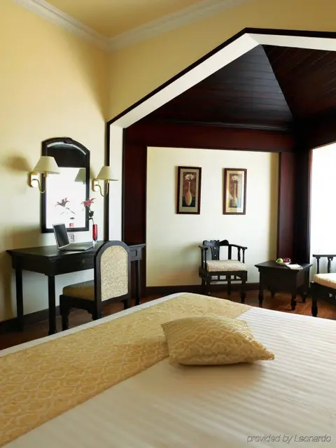 Кондотти: The Gateway Hotel Beach Road Calicut